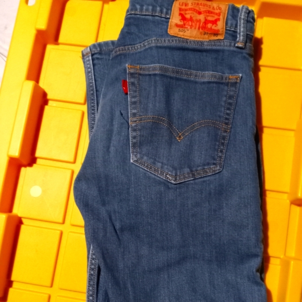Men's Levi's 505's
